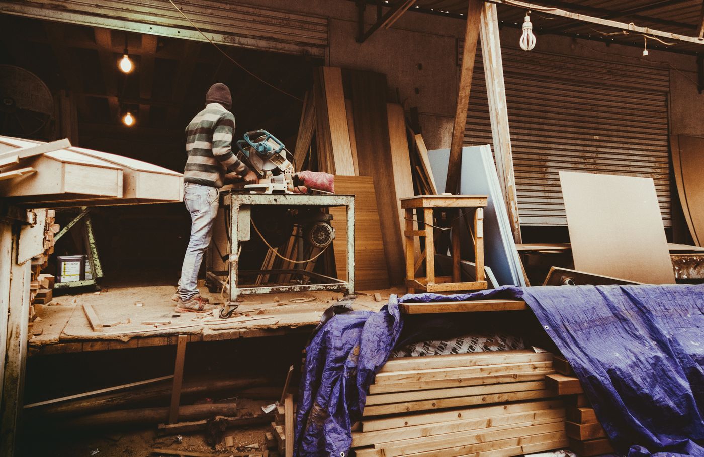 A joinery workshop bench with hand tools